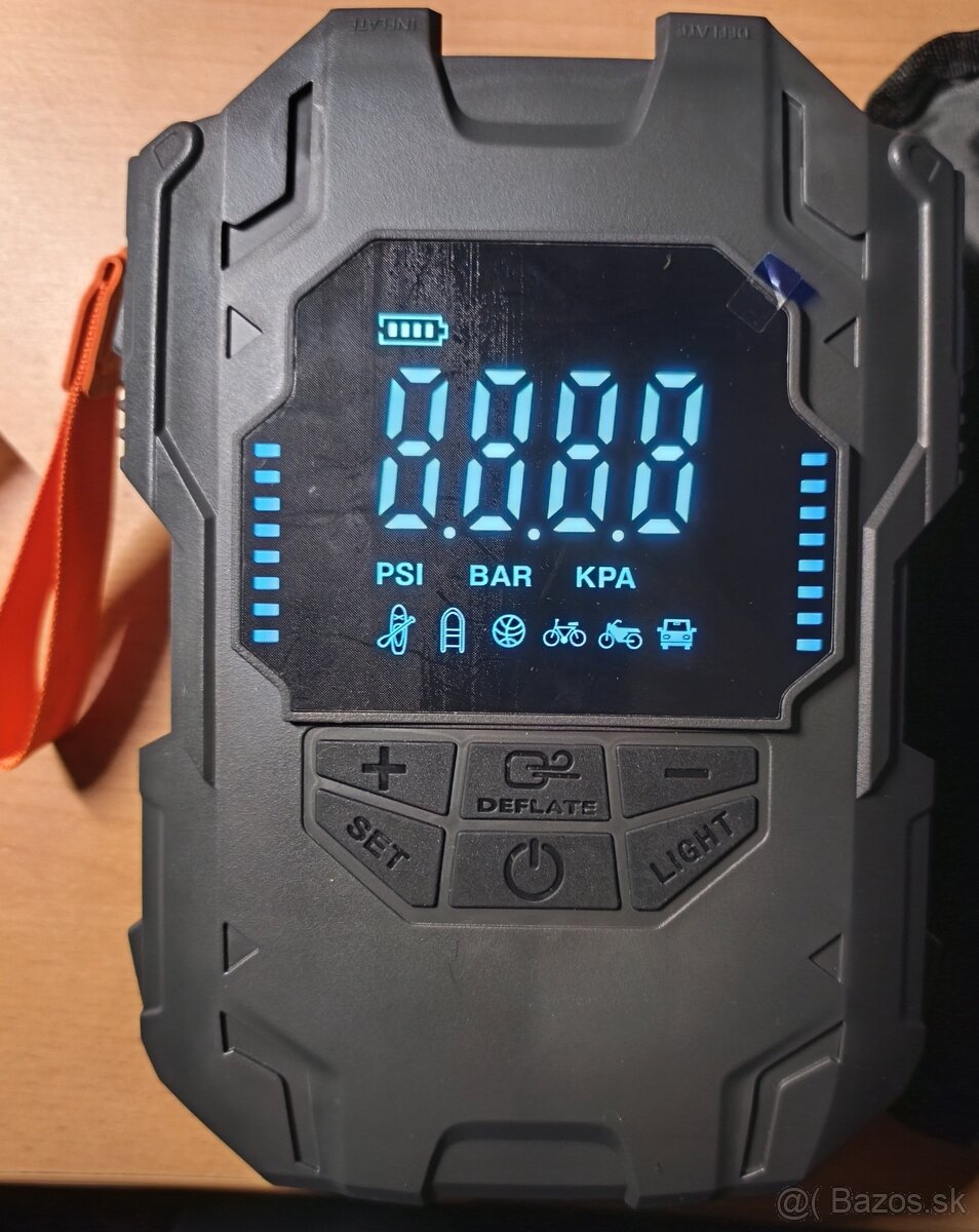 Vzduchový kompresor s LED svetlom - 5