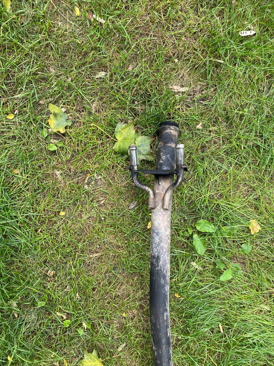 Výfuk z Peugeot 508 1.6 HDI - 5