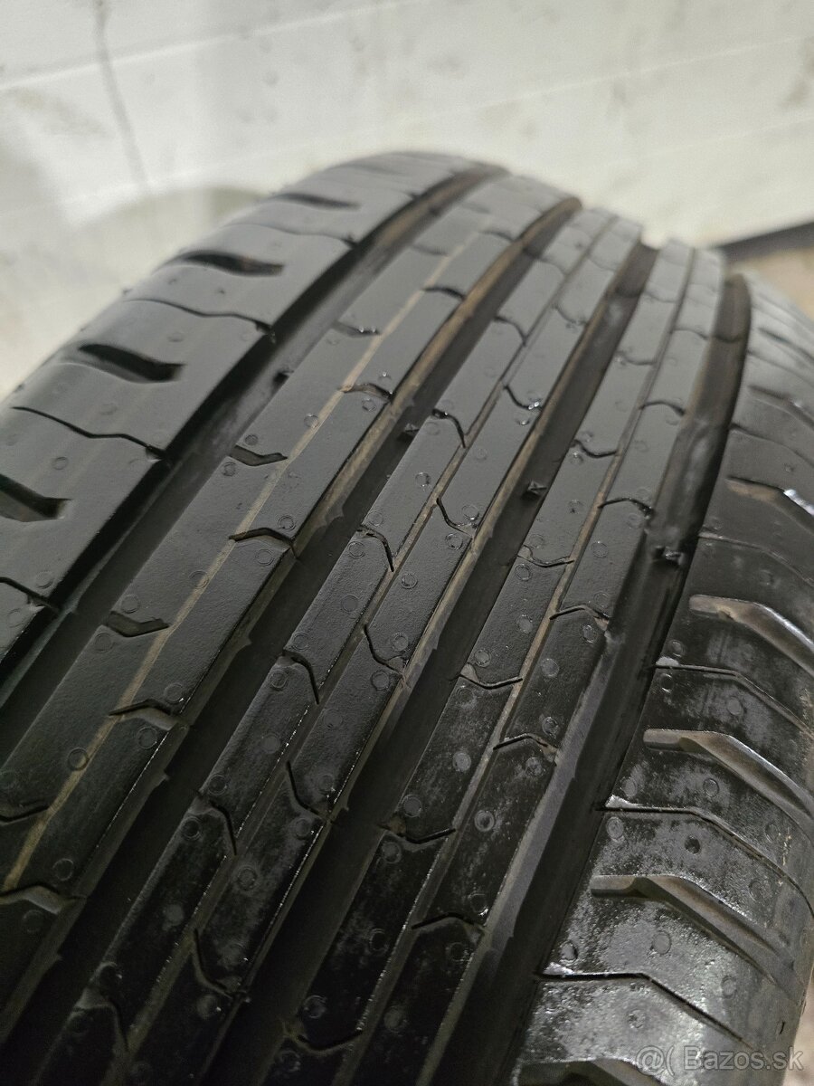 Zánovné Letné Pneu Continental 215/65 R17 - 5