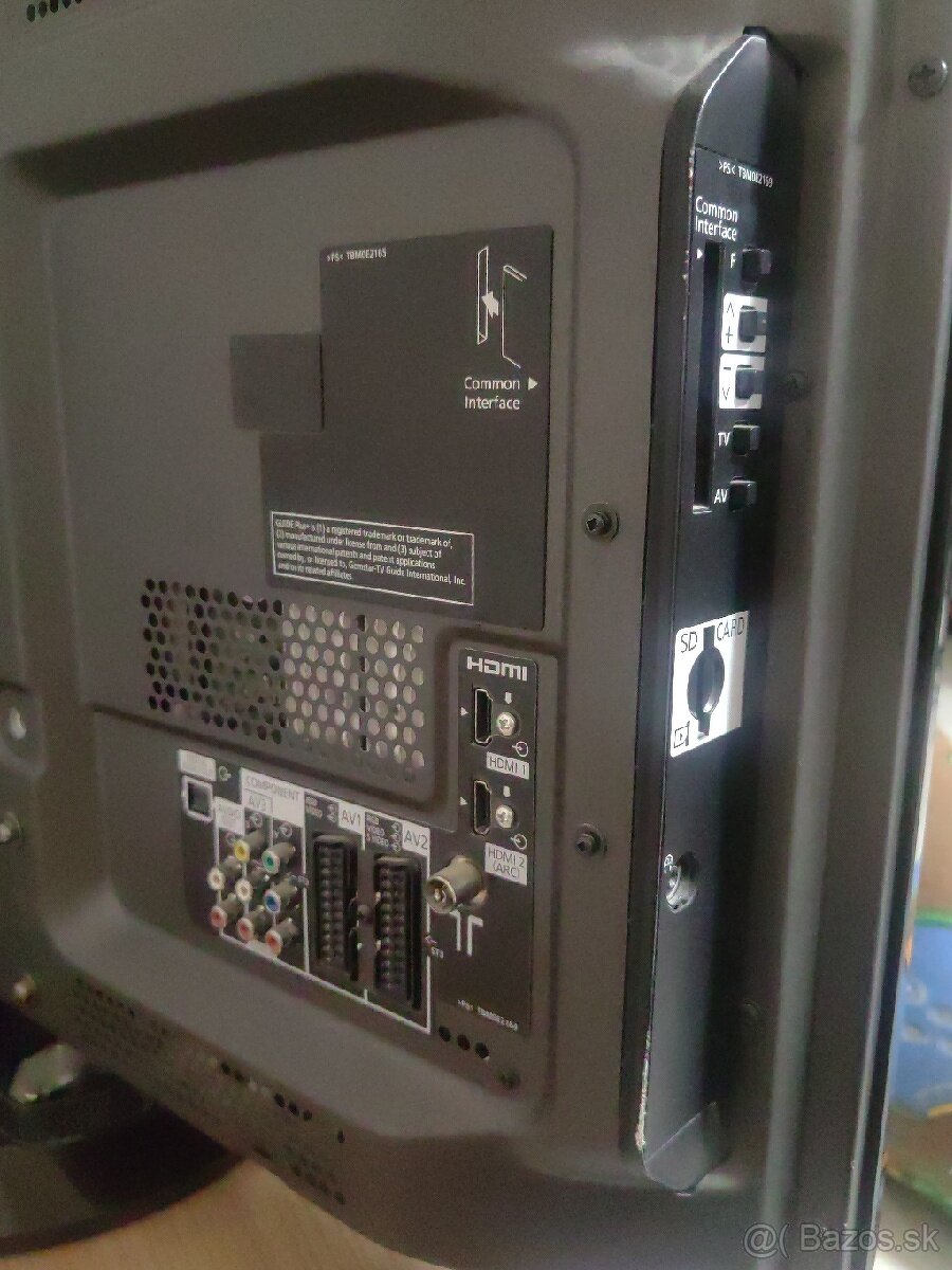 Predám televízor a stojan na herný volant - 5