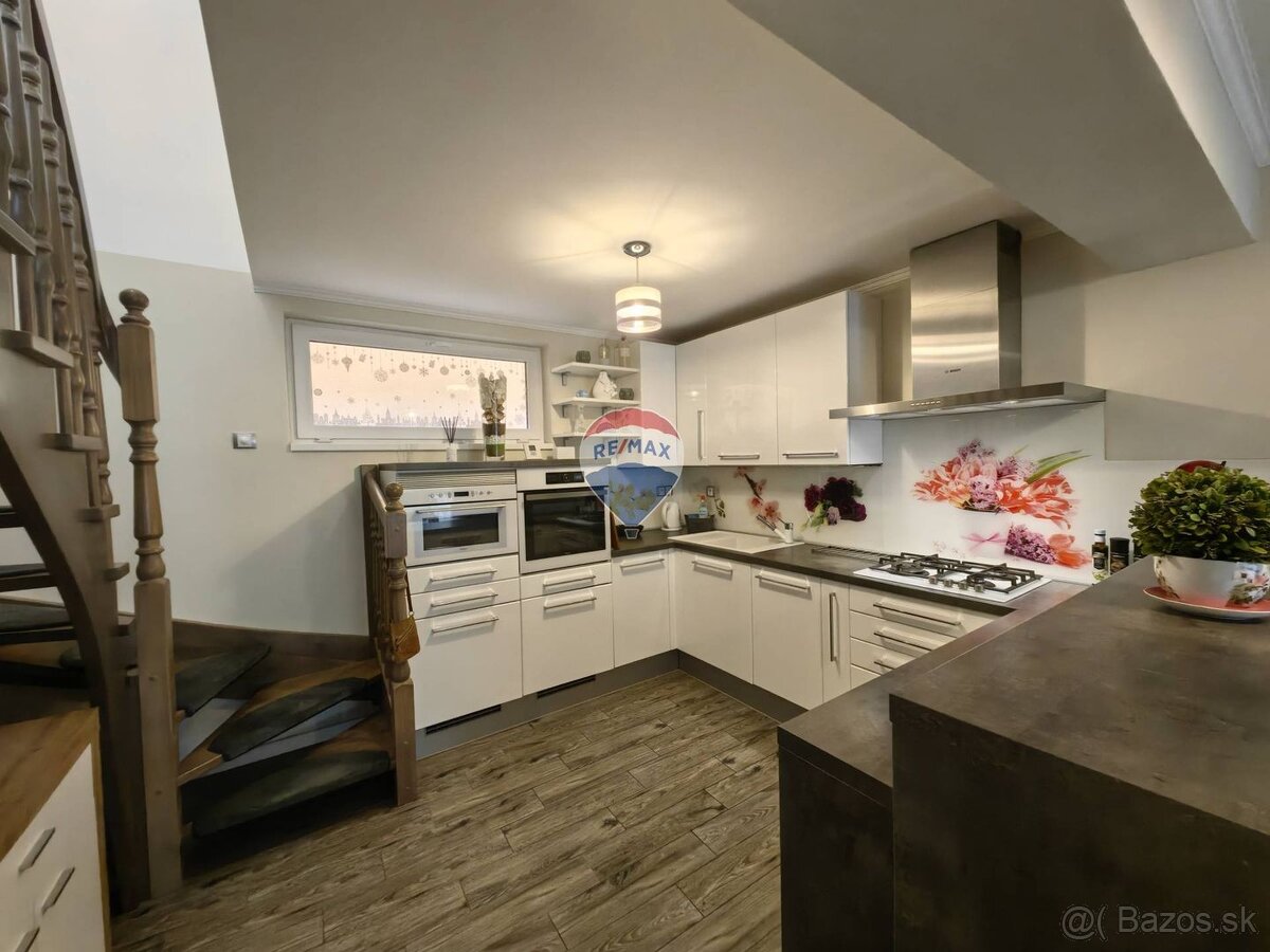 Krásny zariadený, rodinný dom na PRENÁJOM 110m2, pozemok 40 - 5