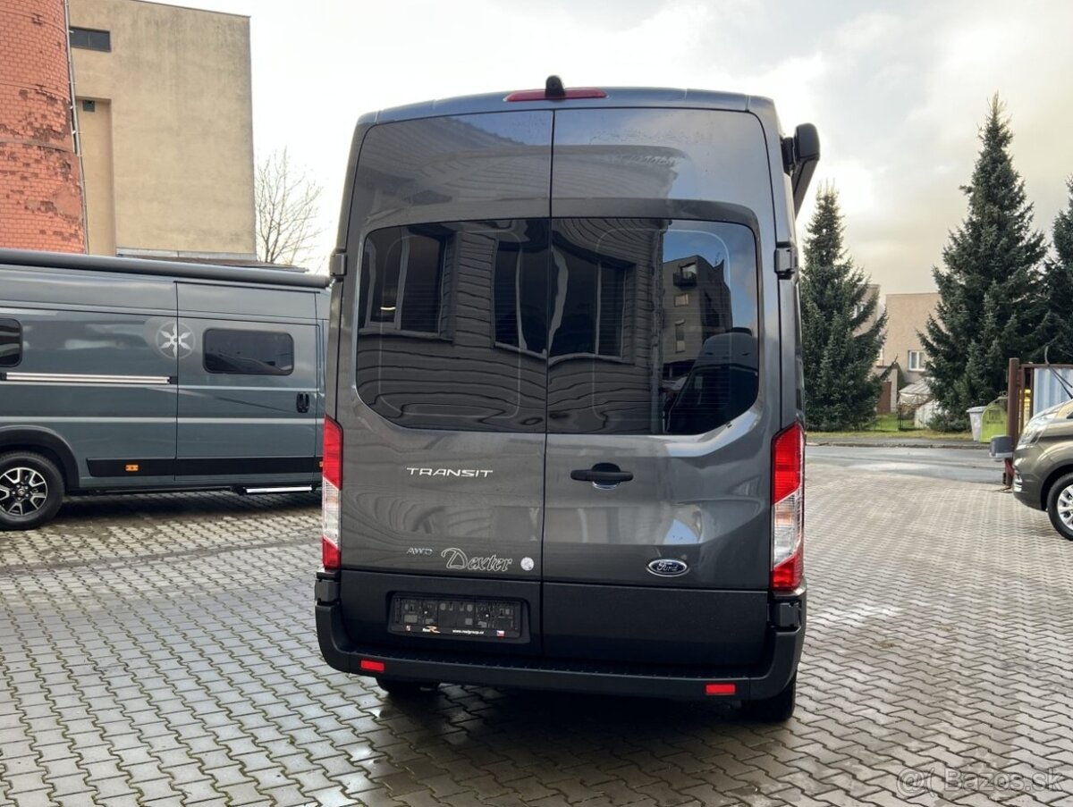 KM Dexter 560 AWD - 5