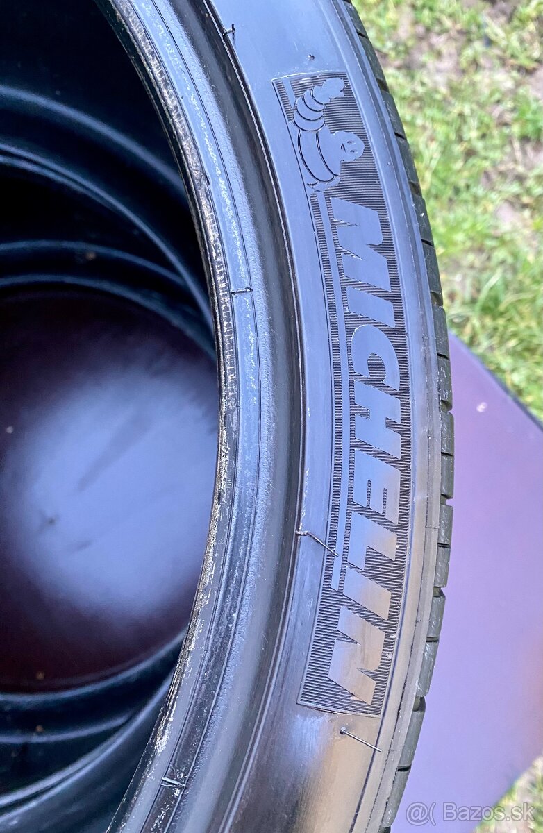 335/25 r20 letné Michelin 94Y - 5