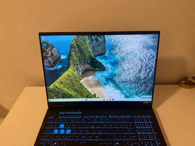 ASUS TUF Gaming A16 --- RTX5060 - 5