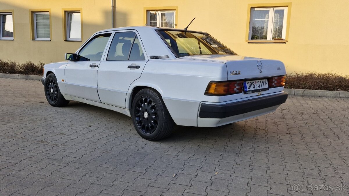 Mercedes benz w201 190E - 5