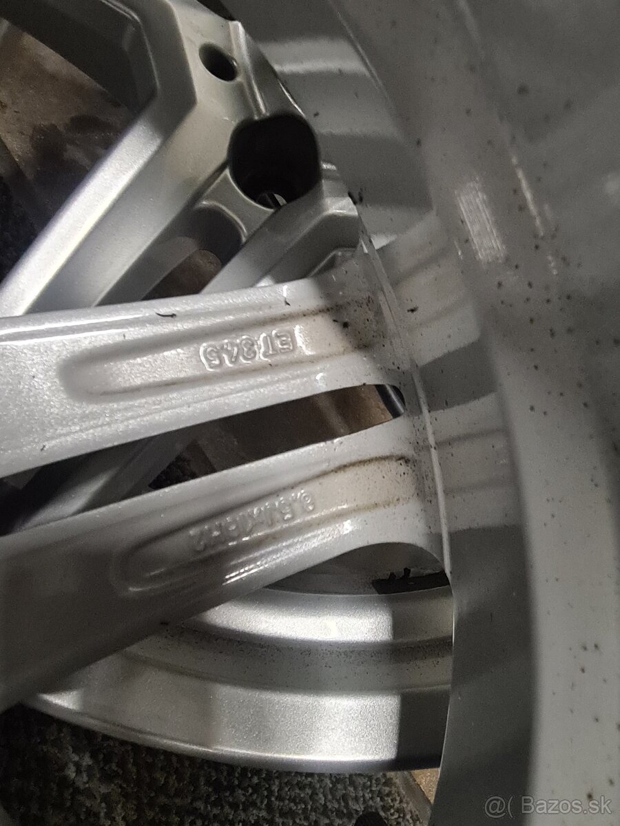 ALU DISKY 5X112 R18 UNIWHEELS 8,5J ET34,5 - 5