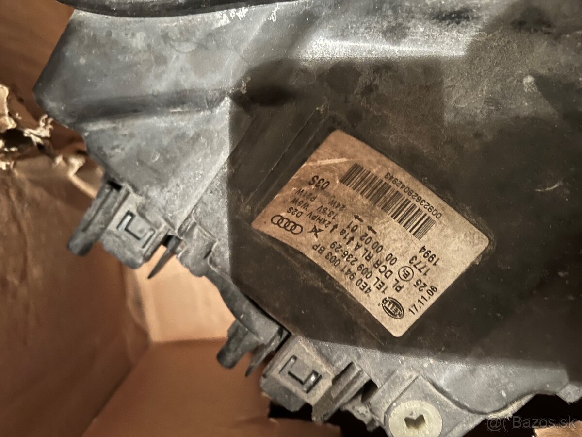 Audi A8 d3 facelift svetlo lave - 5