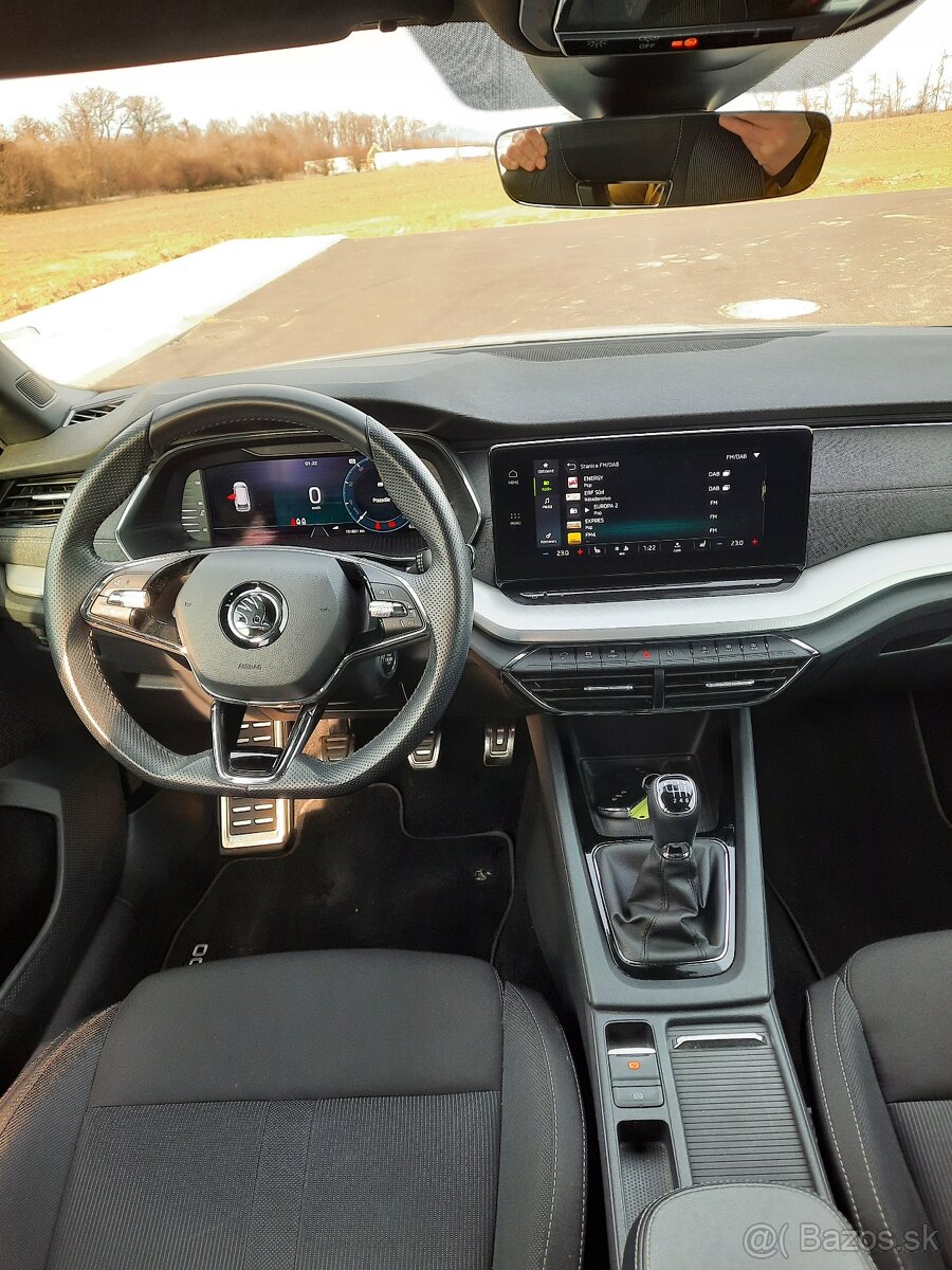 Škoda Octavia 4 Sportline - 5