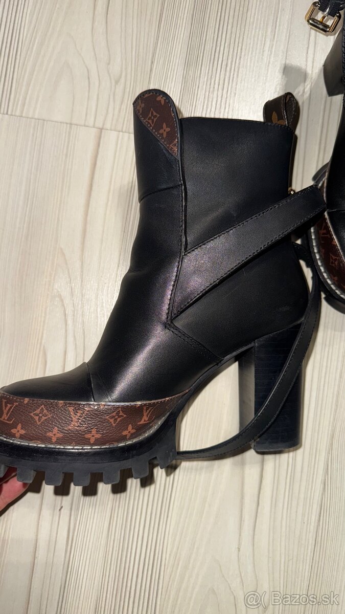 Louis Vuitton kožené vysoké čižmy V.38 - 5