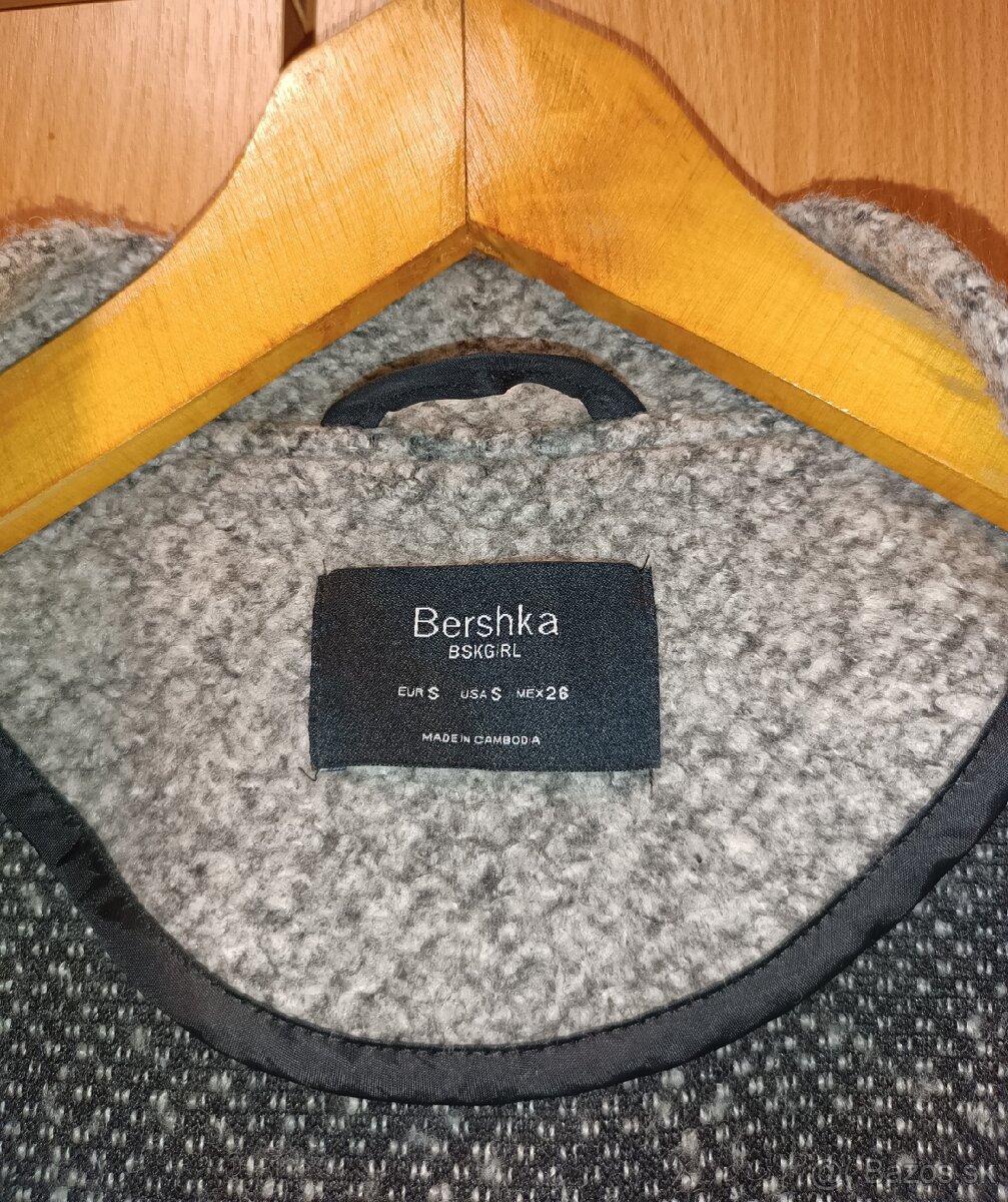 Prechodný kabát BERSHKA - 5
