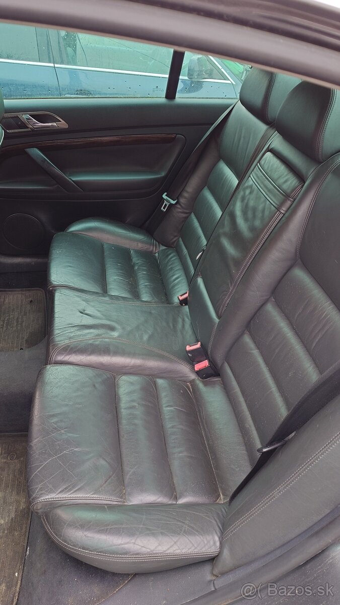 Sedačky Passat Superb 1 - 5