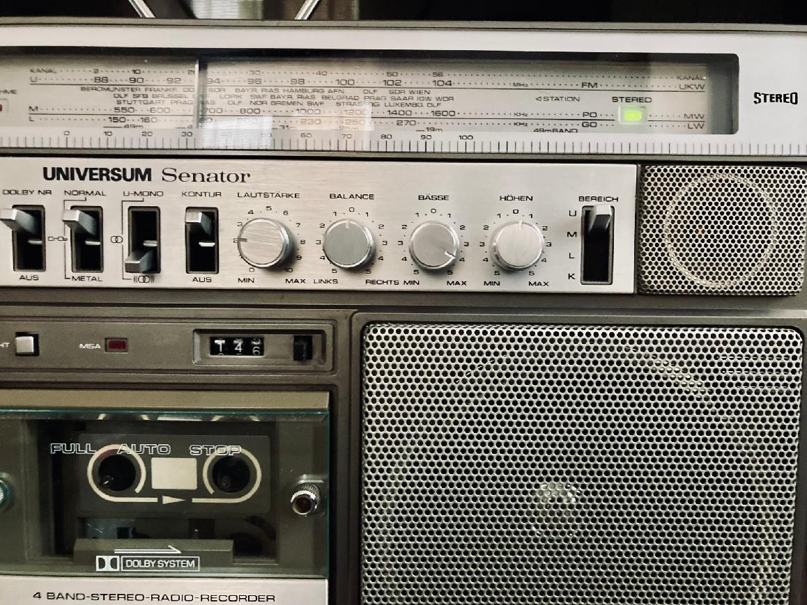 Universum Senator - 5