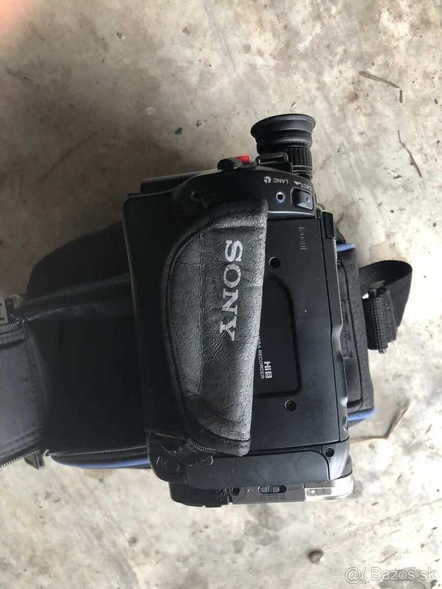 Sony handycam330x - 5