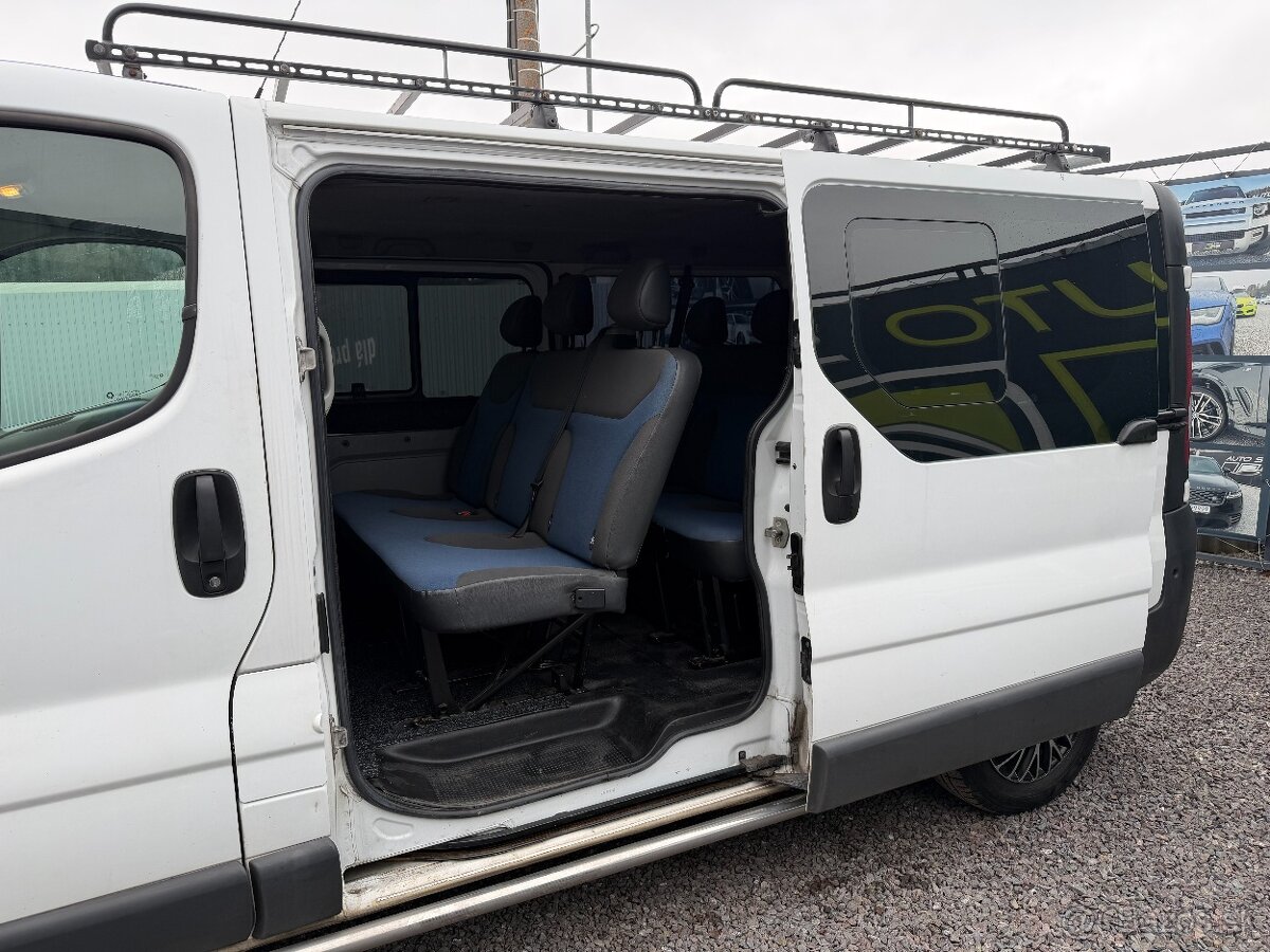 Renault Trafic 2.0 dCi 115 k L2P2 Passenger – 9 miest - 5