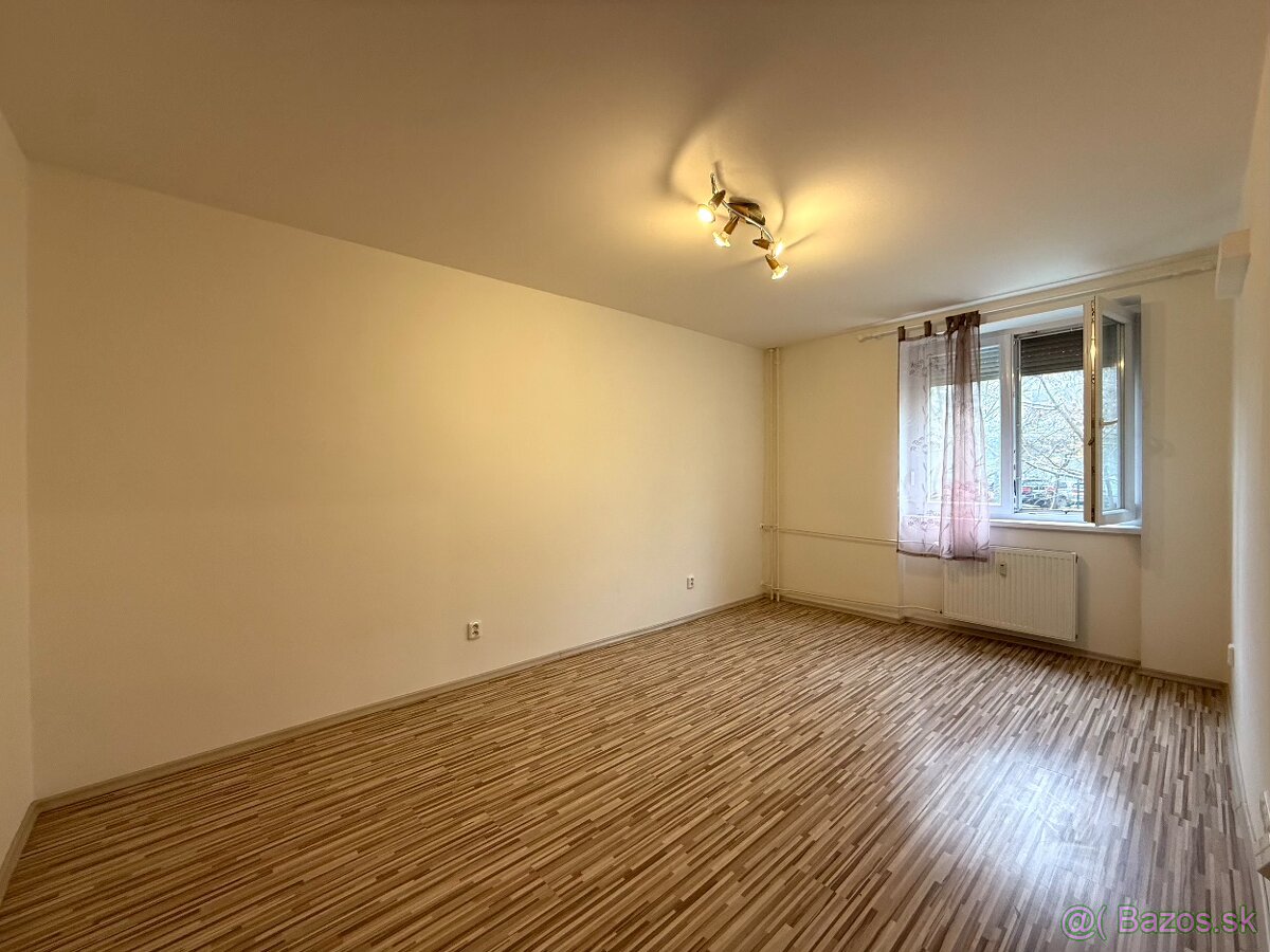 Prenájom – 2-izbový byt, Šaľa – P. Pázmaňa (ihneď voľný) - 5