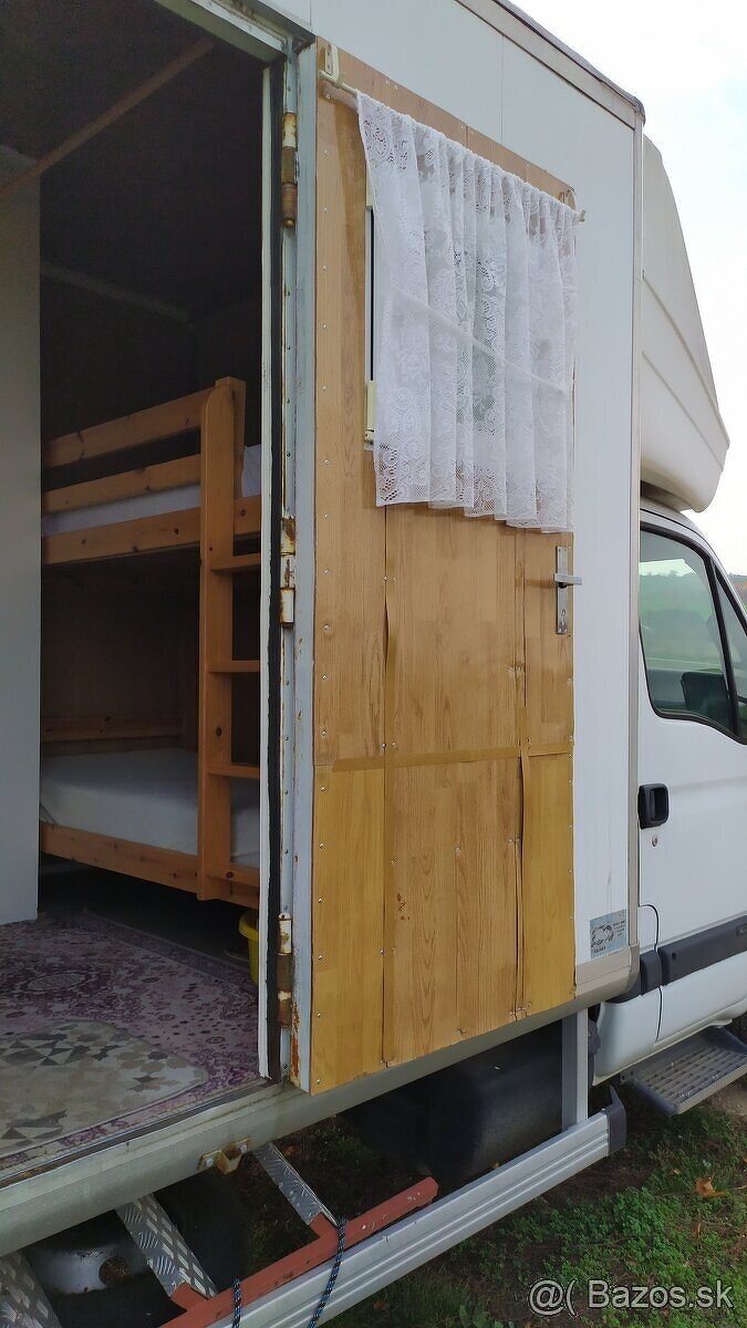 Obytné auto - karavan - Renault - 5