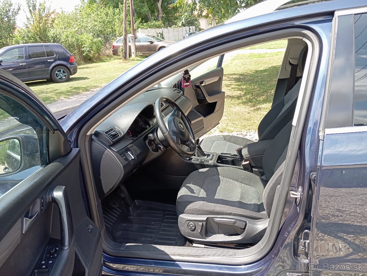 Predám VW Passat variant b7 - 5