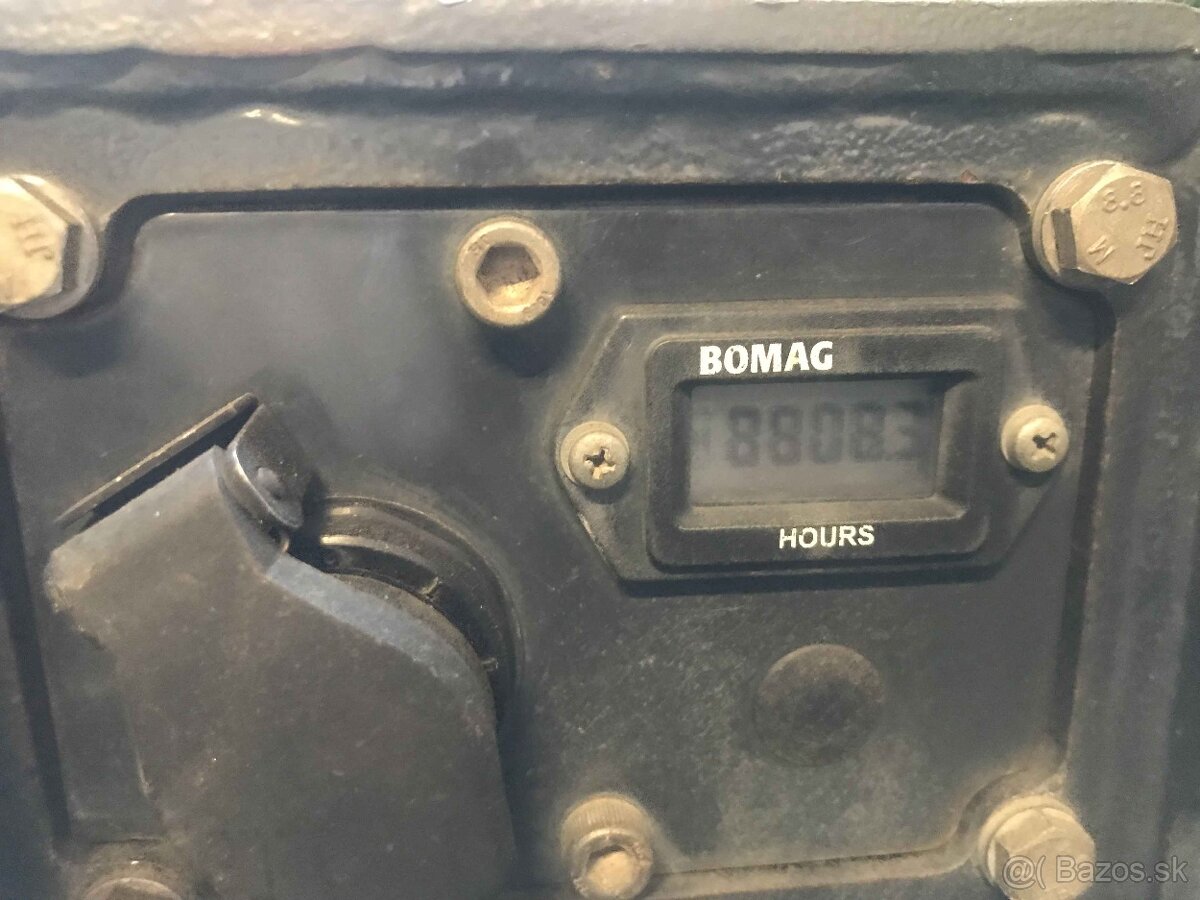 Vibračná doska BOMAG BPR 60/65D - 5