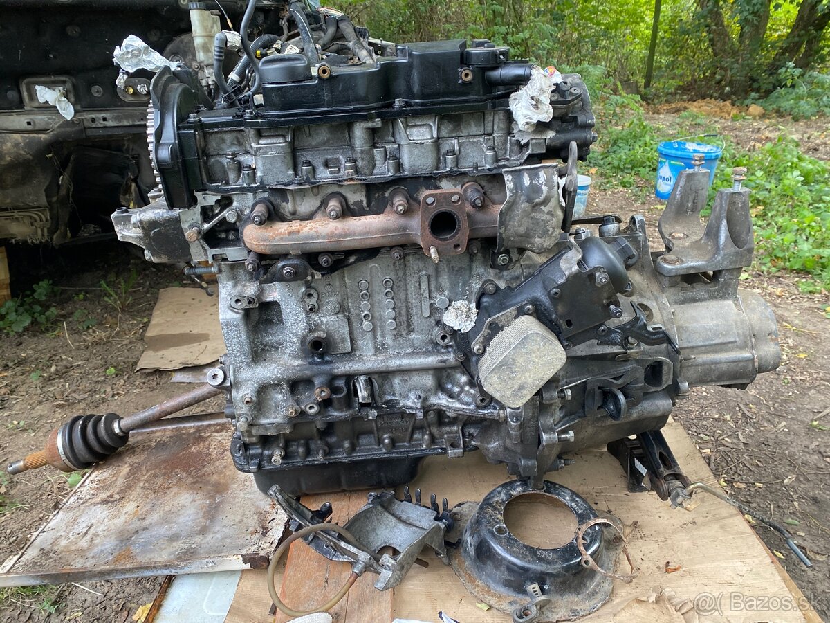 Motor 1.6 HDI 8V kód 9HL - 5