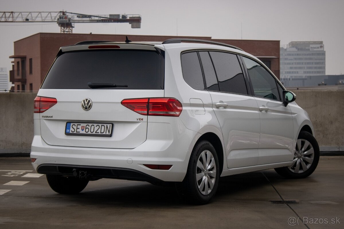 Volkswagen Touran 1.6 TDI DSG - 5