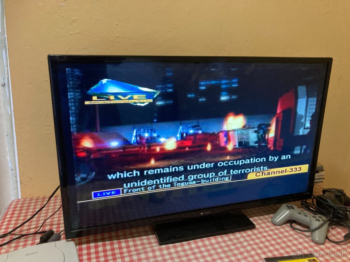 Playstation 1 / PS one (SCPH-102) + hry + ovladač - 5