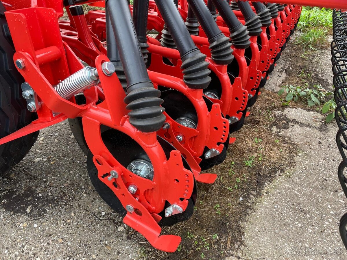 Sejačka 3 metrová na hustosiate obilniny - 5