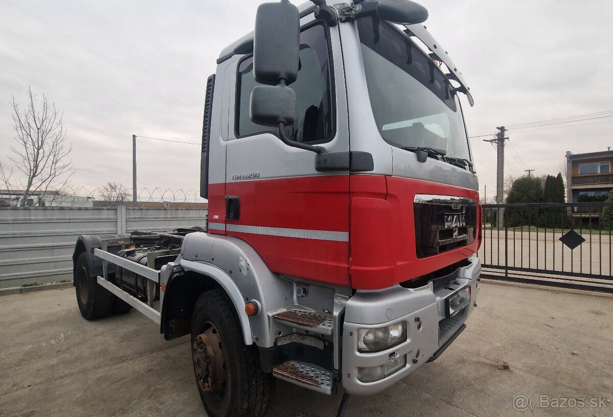 MAN 4x4 E5 s nadstavbami HNK a korba - 5