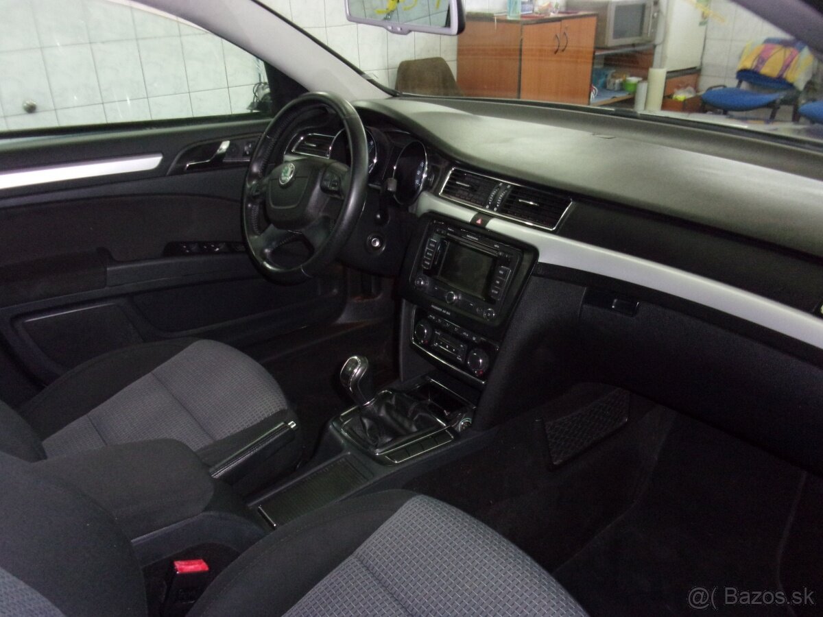 Skoda Superb 2.0 tdi 125kw 4x4 - 5