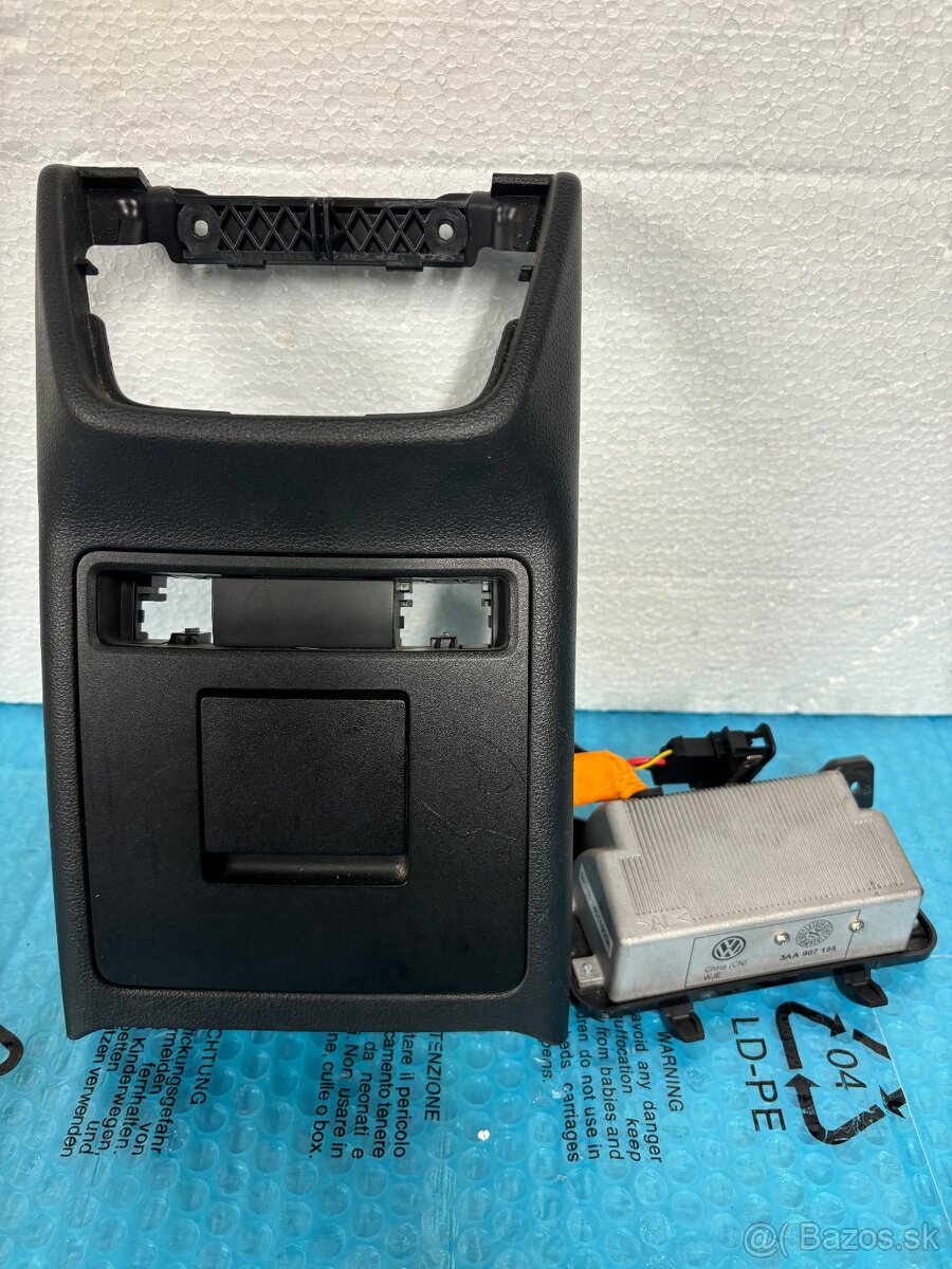 Skoda 230v zasuvka menic - 5