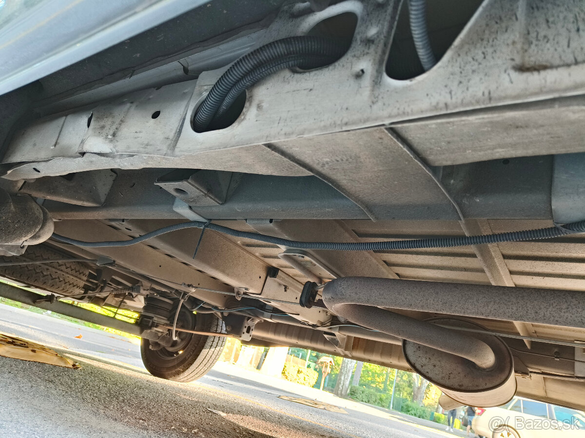 predám autokaravan Chauson Welcome 85 - 5