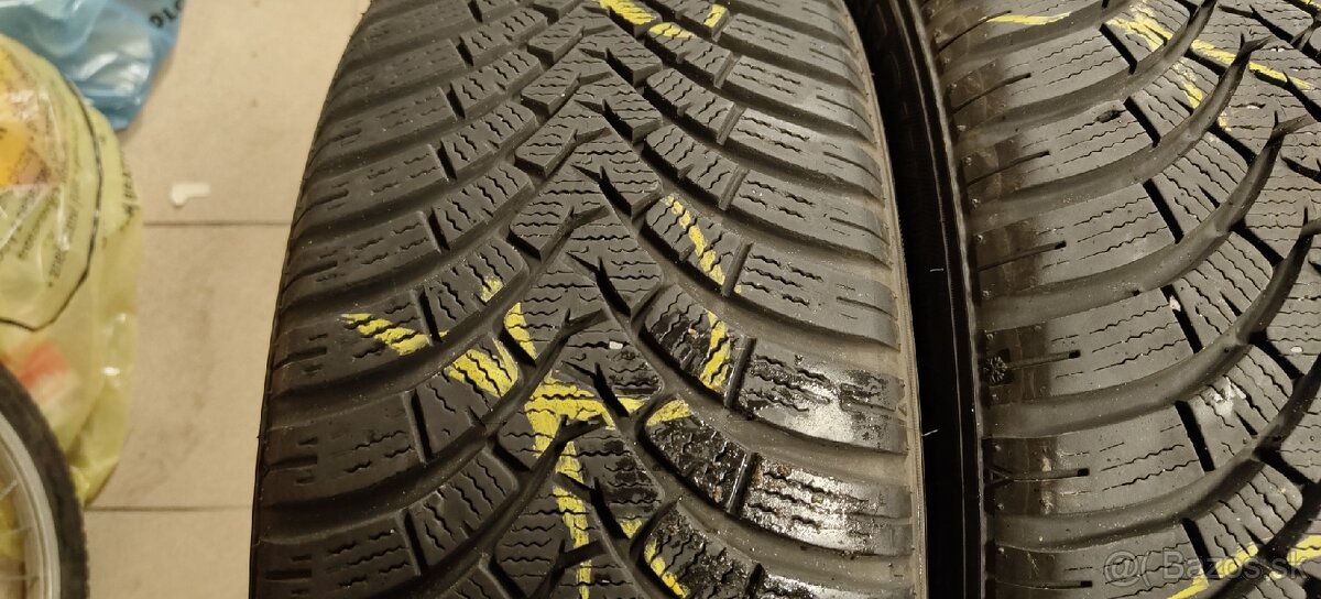 Zimné Falken HS01 Eurowinter 205/55/17 95V - 5