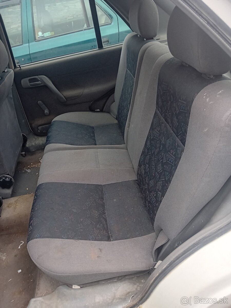 Škoda Felicia 1.3 40kw 135M - 5