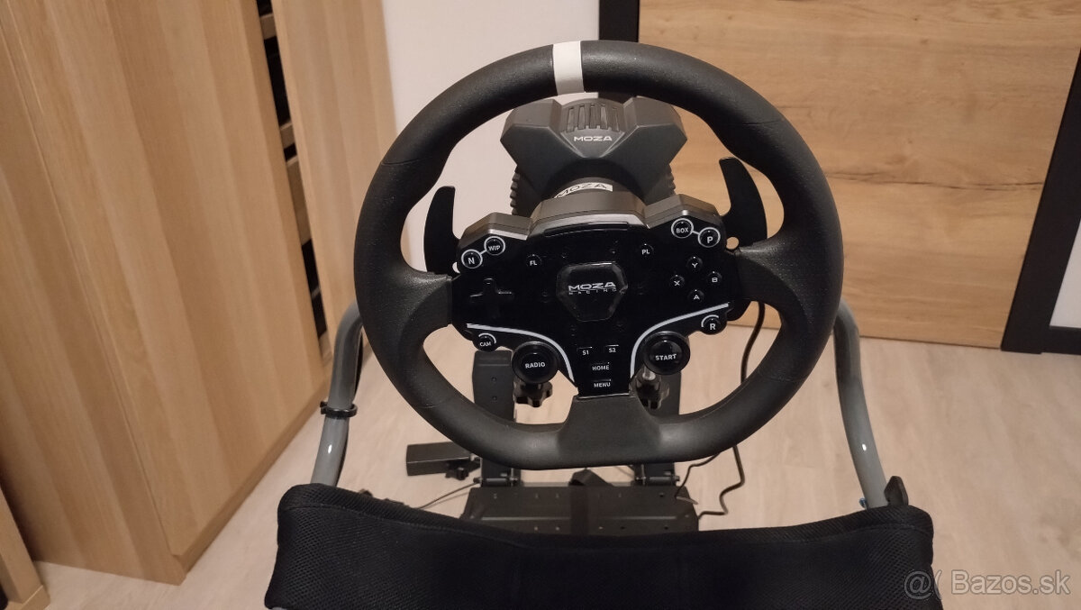 Playseat Challenge X + Moza R3 - 5