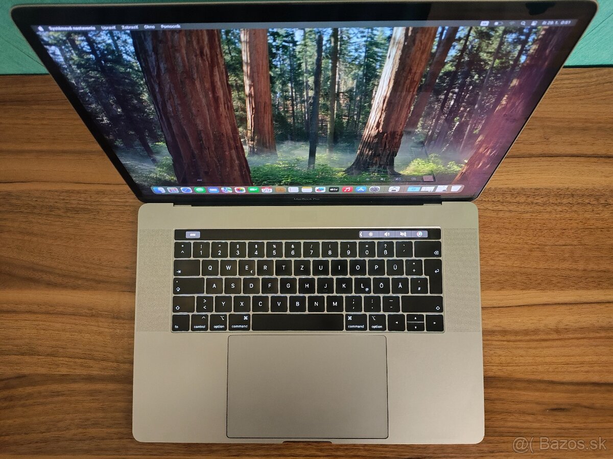 Apple MacBook Pro 2018 – i7 / 16GB / 256GB - 5