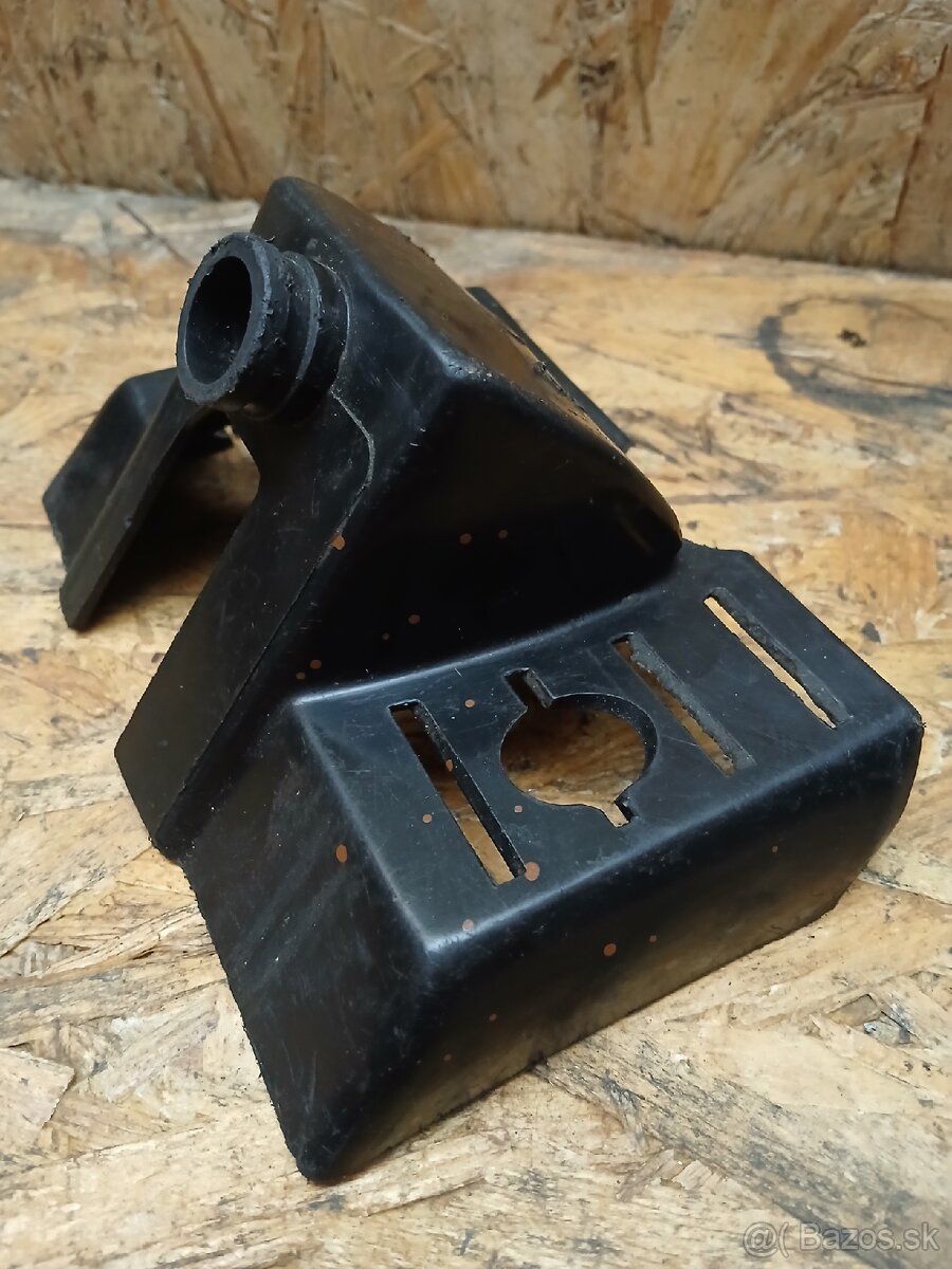 Babetta 207 kryt karburátora - 5