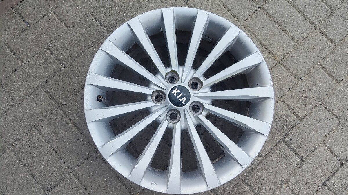 5x114.3 R18 Kia originálne elektróny - 5