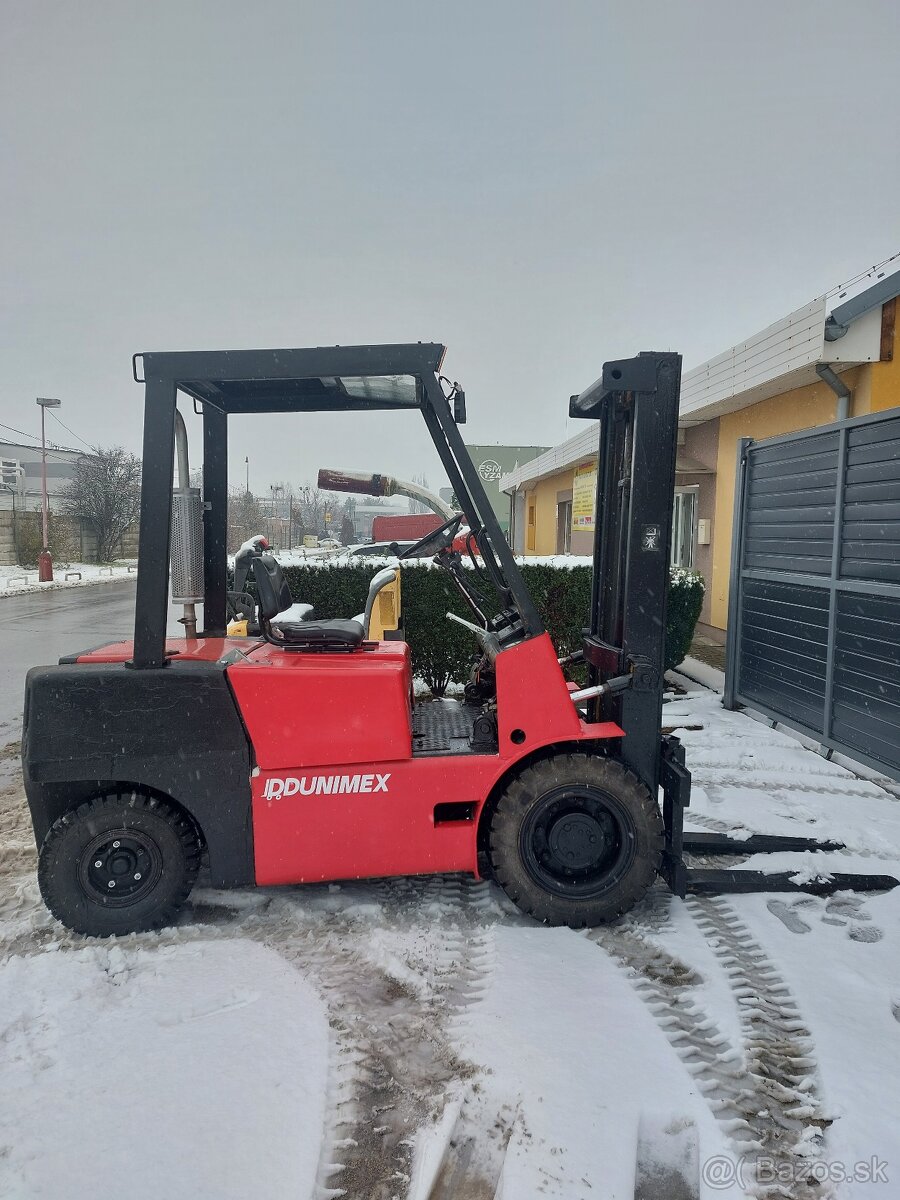 Znížená cena Vysokozdvižný vozík Balkancar 3500kg - 5