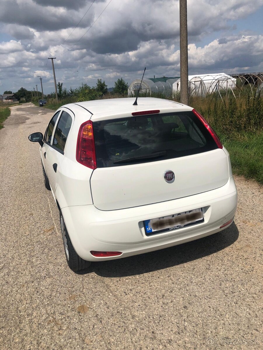 Fiat Punto 2018 - 5
