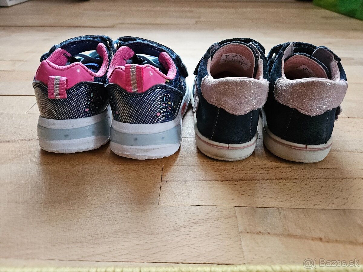 Topánky veľ. 23, 2x - 5
