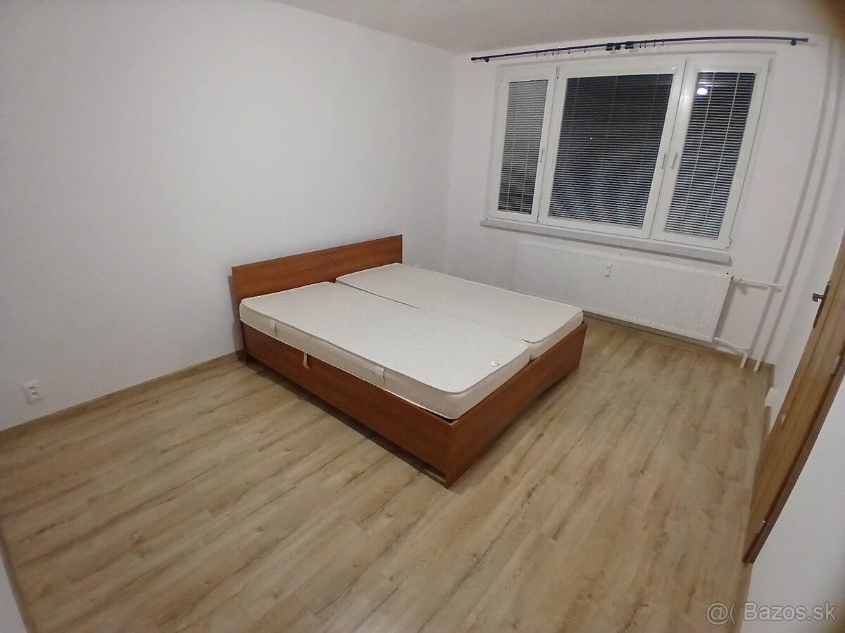 Prenájom 1. izbový byt - 5