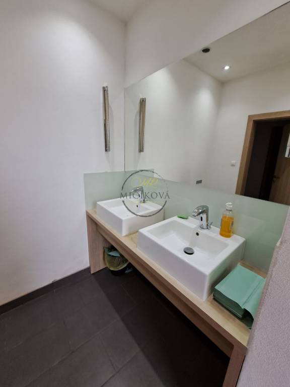 Prenajmeme kancelársky priestor, 40 m2, Levická ul., Vráble - 5