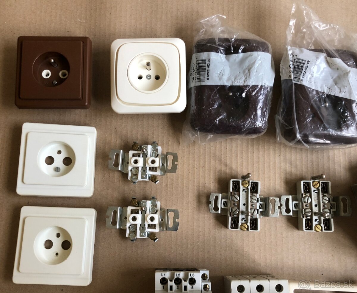 Elektroinštalacný materiál - Nepouzity - 5