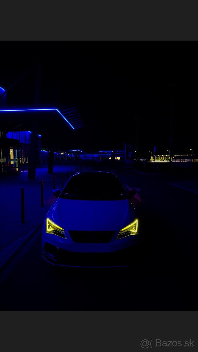 Seat Leon 2020 / Hatchback / FullLed / R20 / Cupra - 5