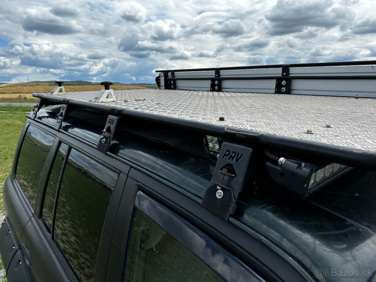 NISSAN PATROL GR Y61