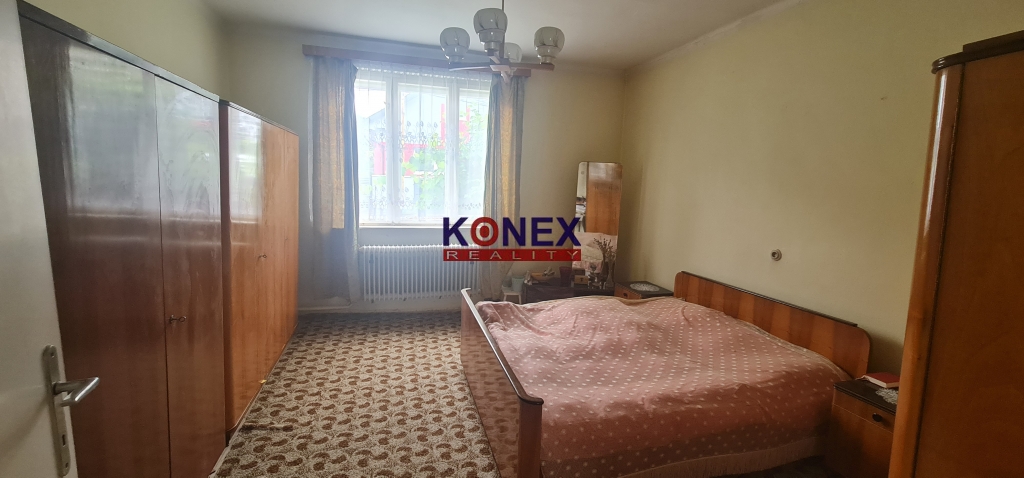 REZERVOVANÝ Rodinný dom blízko centra Trebišova - 5