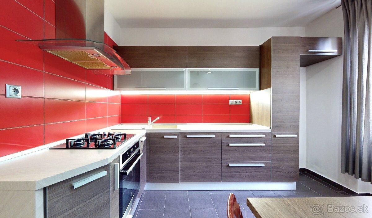 Zariadený 3 izb.tehlový byt s balkónom CENTRUM MESTA - 5