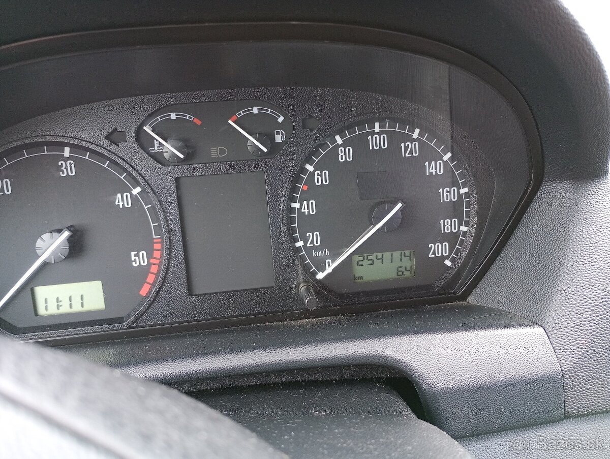 Škoda Fabia 1.9 Sdi - 5