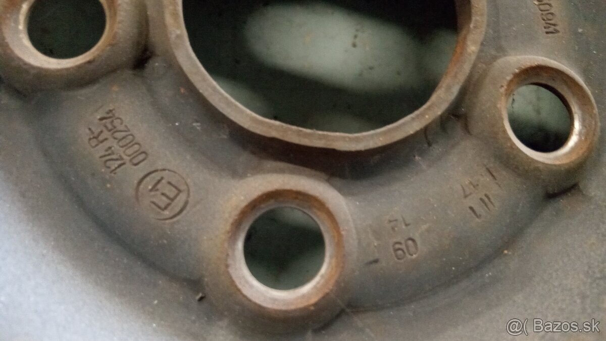 Pneumatiky 195/65 R15 - kolesá na diskoch - letné 4ks - 5