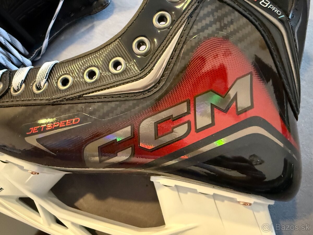 Nové brusle CCM FT8 pro - 5
