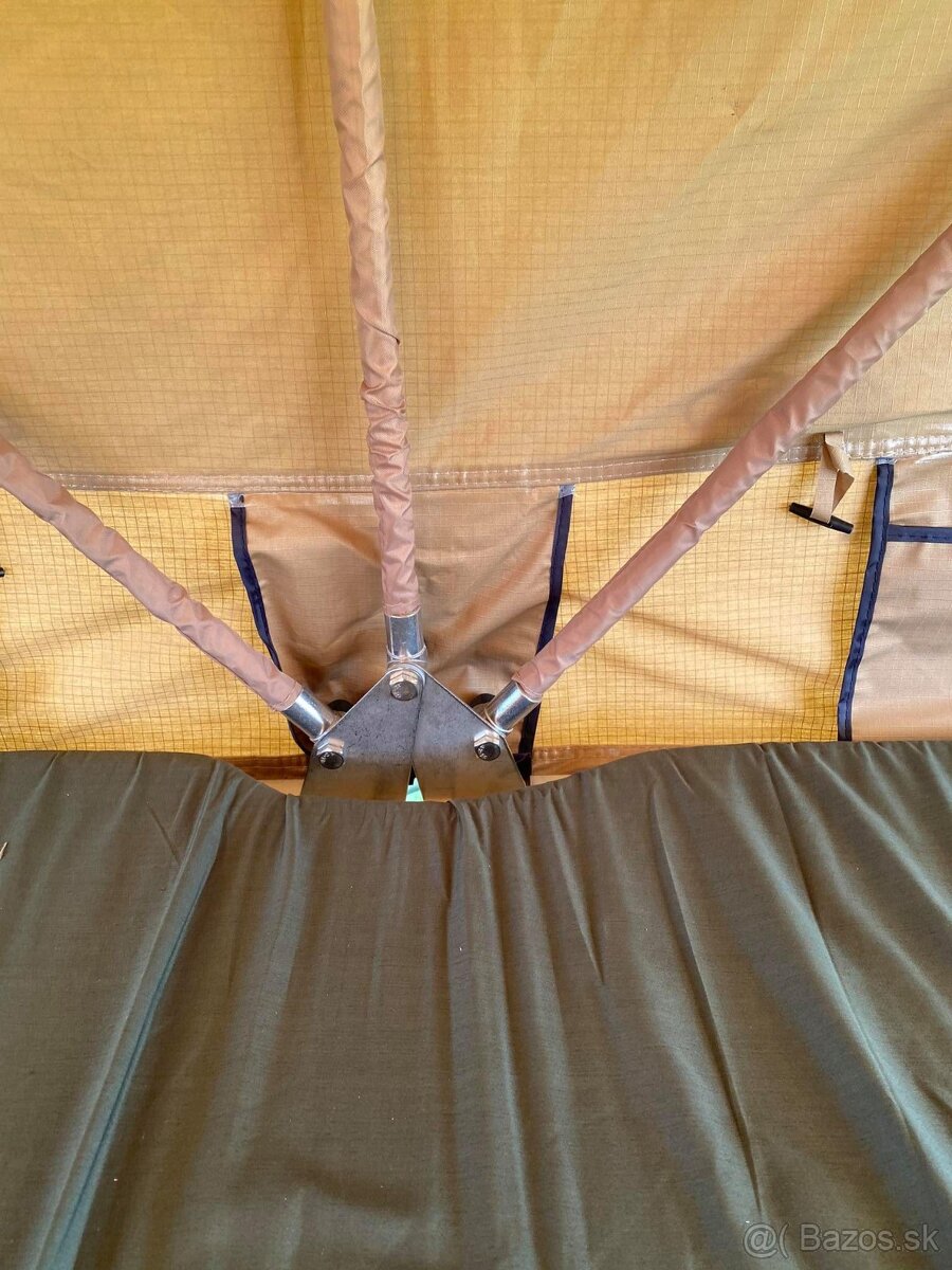 Autostan s predsieňou 2,4 x 1,4 x 1,3 m - 5